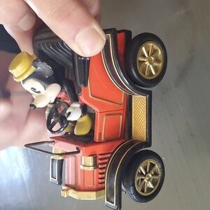 Mickey Mouse Masudaya Corp. 1981 W/pull lever Vintage Made in Japan